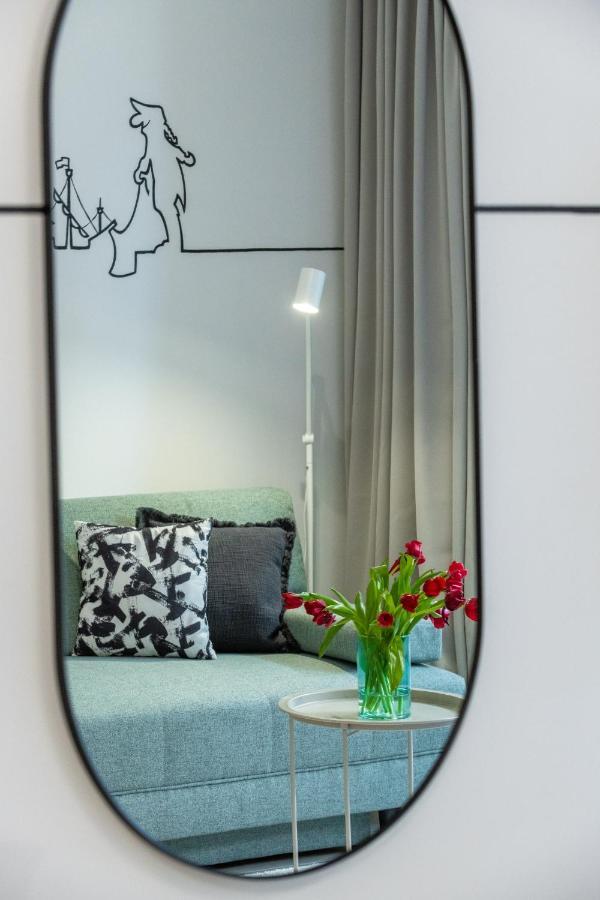 Hica Apartments La Linea Studio Apt With Balcony ドゥブロブニク エクステリア 写真