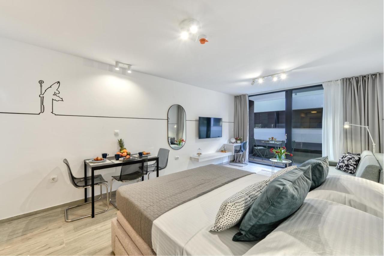 Hica Apartments La Linea Studio Apt With Balcony ドゥブロブニク エクステリア 写真