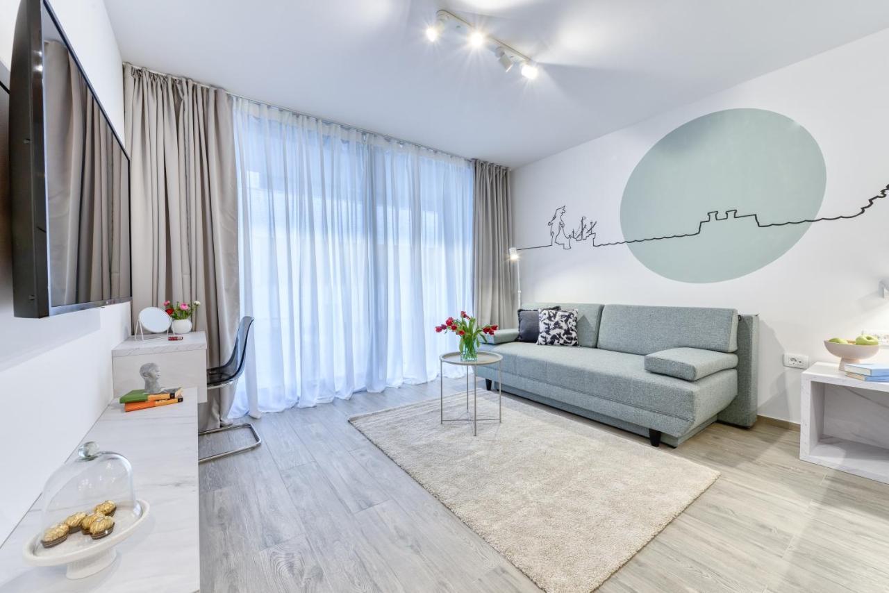 Hica Apartments La Linea Studio Apt With Balcony ドゥブロブニク エクステリア 写真