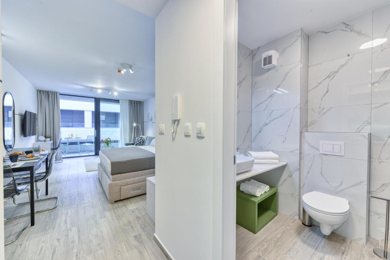 Hica Apartments La Linea Studio Apt With Balcony ドゥブロブニク エクステリア 写真