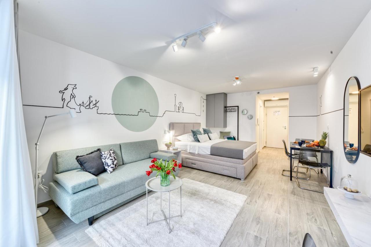 Hica Apartments La Linea Studio Apt With Balcony ドゥブロブニク エクステリア 写真